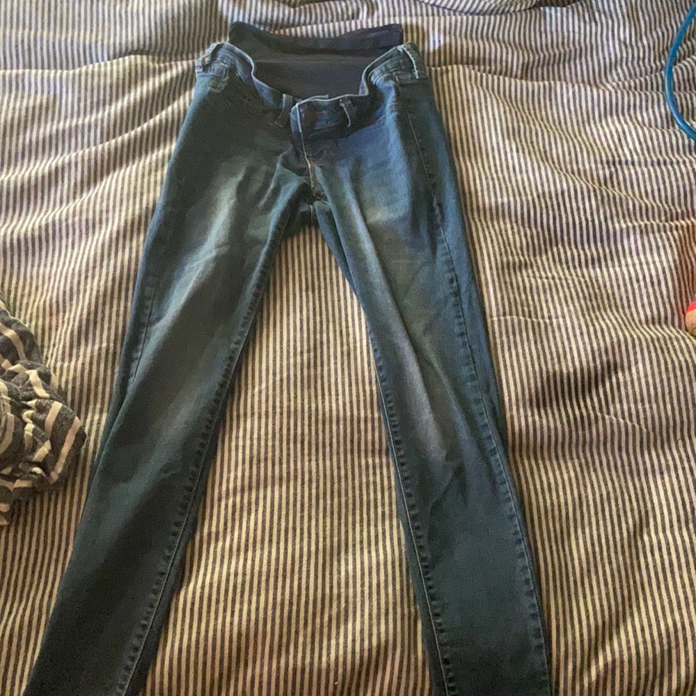 Super skinny maternity jeans
